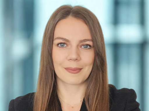 Emina Hadzic Im Kundenservice Bei Provendor